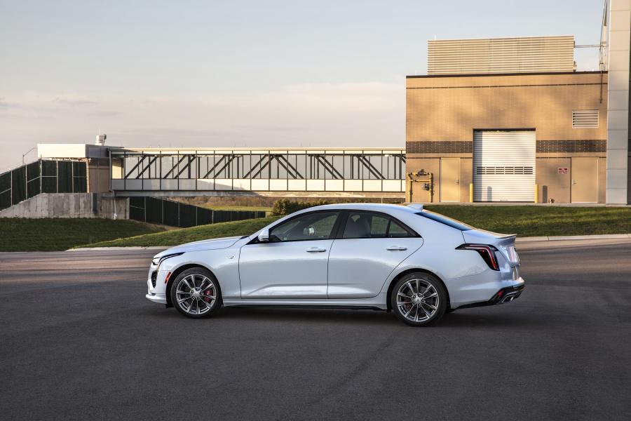  Cadillac CT4 Sport 2019 года  (фото 3 из 10)